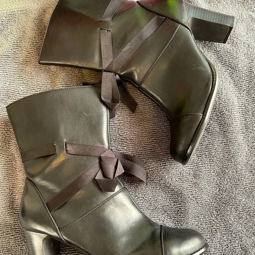 Mudd Black Boots Size 10